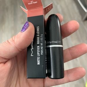 Bnib MAC cosmetics lipstick velvet teddy